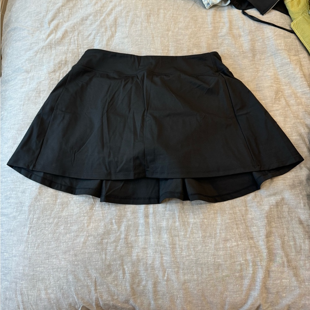 Cute tennis skirt. Size XL. Never worn